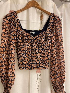 Abercrombie & Fitch Navy Floral Smocked Square-Neck Crop Top EUC Small